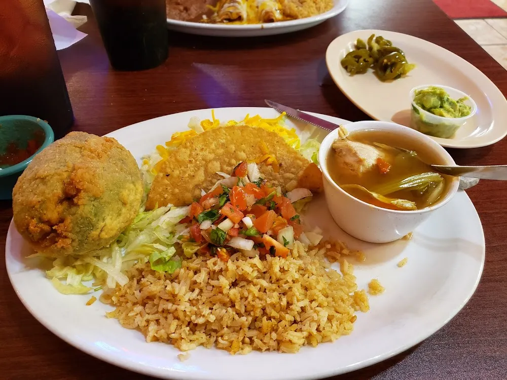 Stuffed Avocado with Chicken